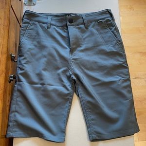Gray Hurley youth boy shorts, size 14.